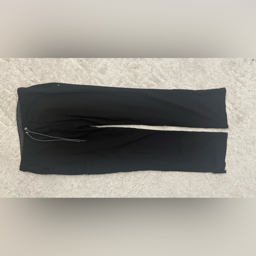 Black Beyond Scrubs scrub bottoms
